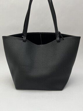 Park Tote Three Bag - BLACK - Classic tote bag textured calfskin leather